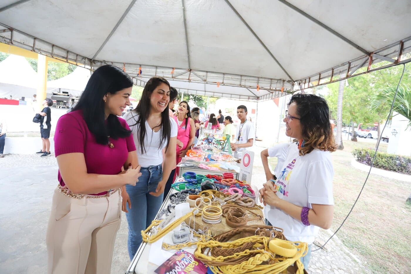 Iniciativa da Deputada Gabi Gonçalves, primeira edição da ‘Expo: Vida e Arte’ é marcada por inclusão e empreendedorismo feminino